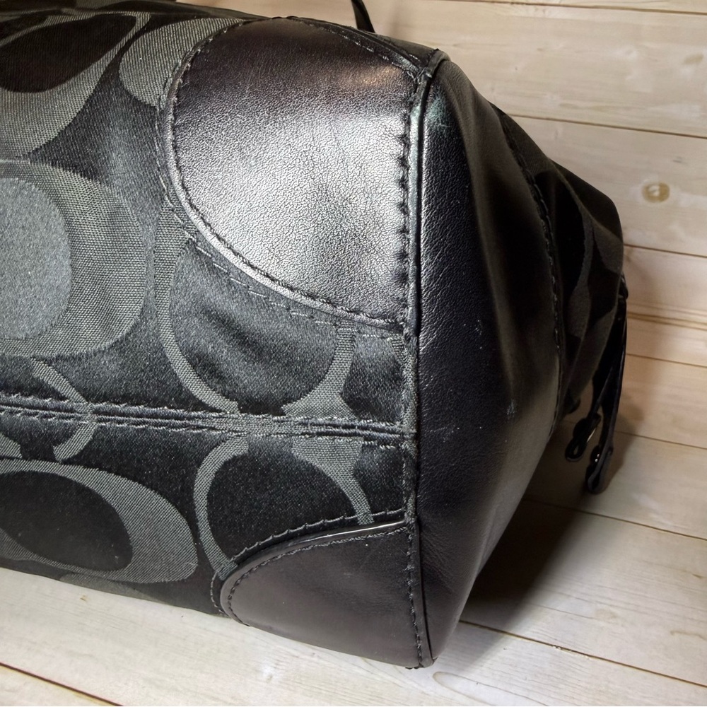 Coach Peyton Signature Black Tote Bag 14505 - Picture 4 of 9